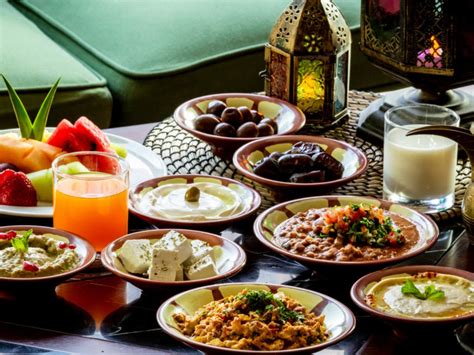 During the first few days of <strong>Ramadan</strong>, Sehri <strong>time</strong> Montreal typically falls between 5:00 AM to 5:30 AM, with the. . Suhoor time